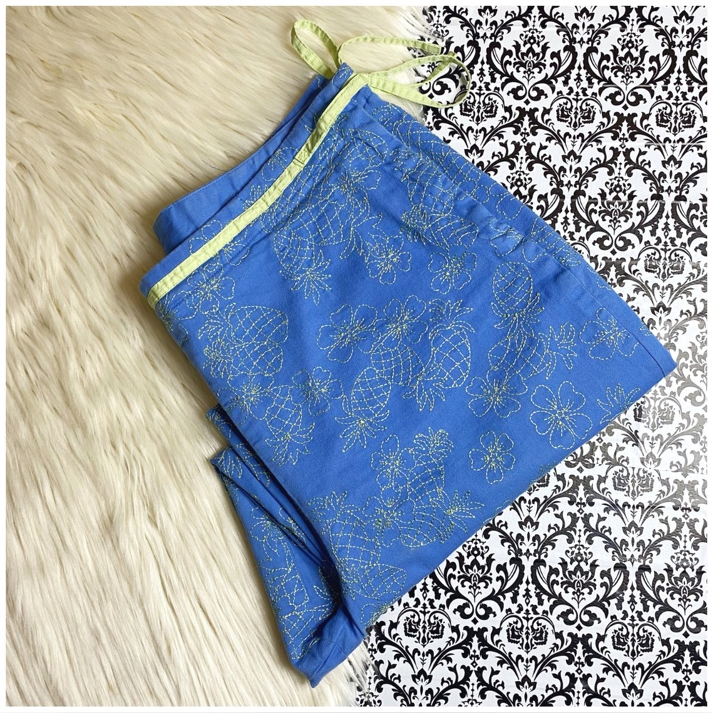 Vintage Talbots : size 16 : pineapple & floral embroidered cropped summer pants